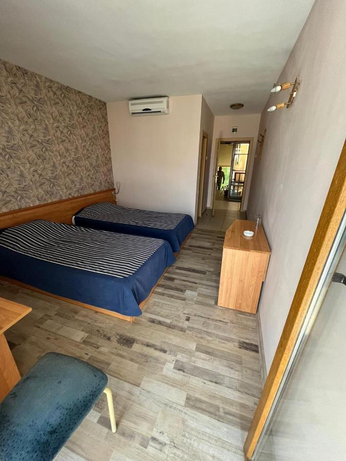 Hotel Kredo Sliven Exterior photo