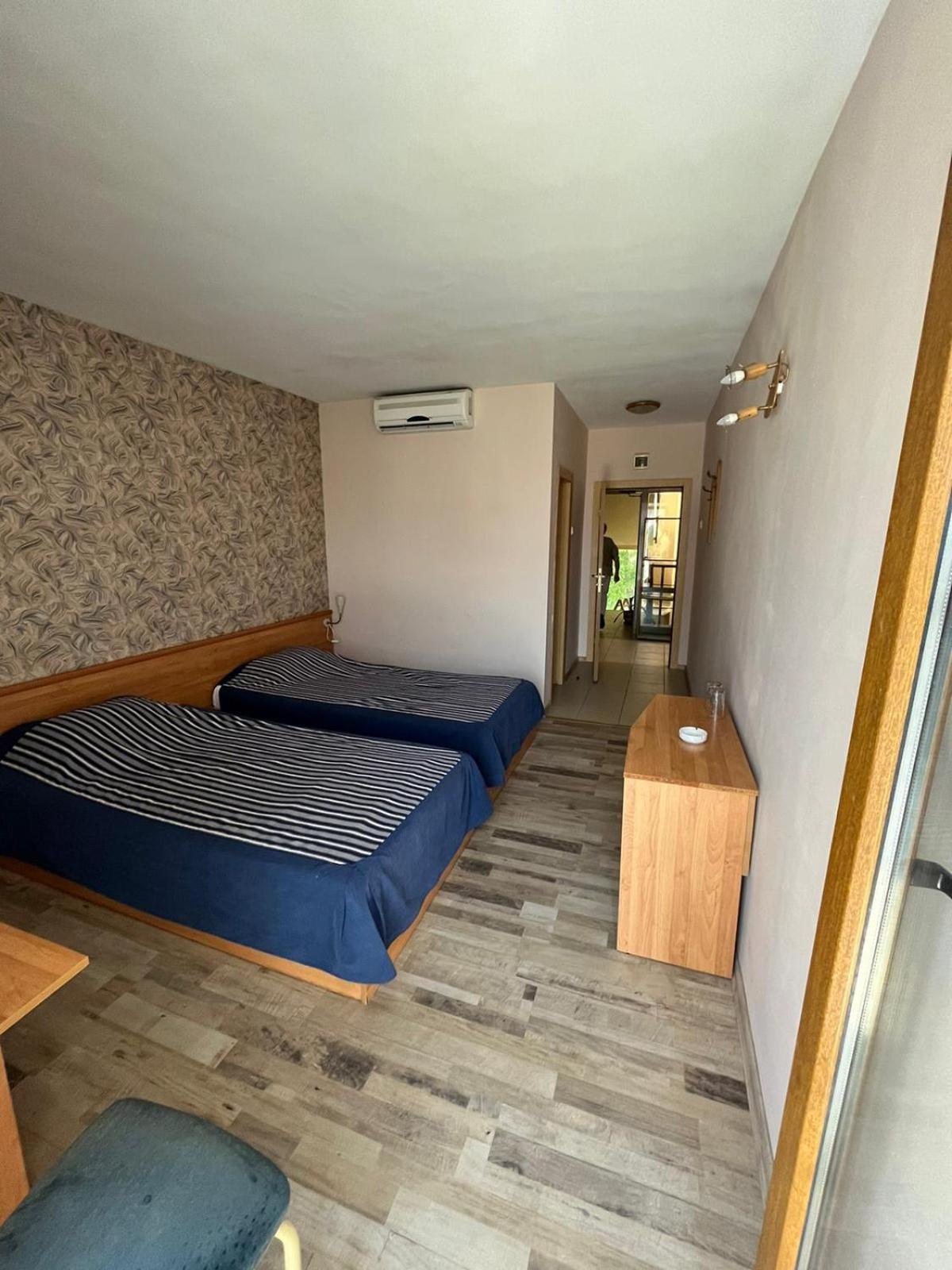 Hotel Kredo Sliven Exterior photo